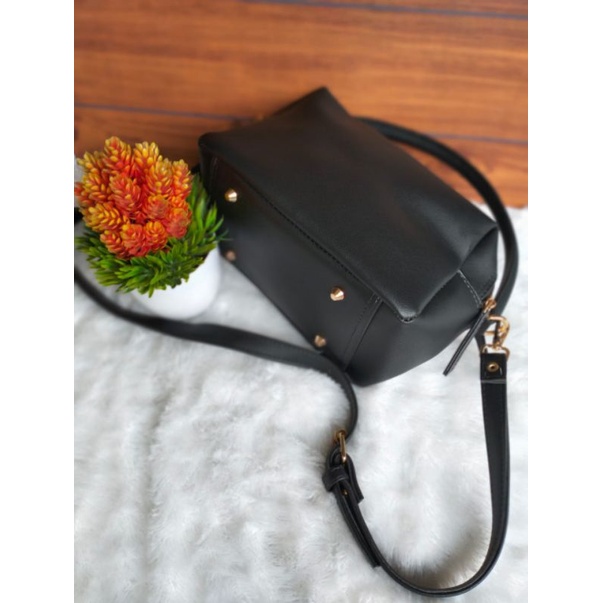 TAS SELEMPANG WANITA MILALA-366 MEWAH 2 RES