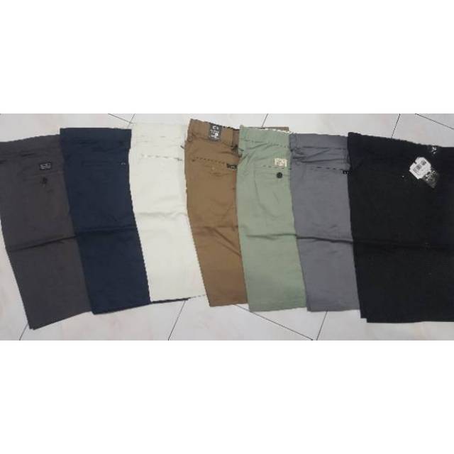 Jumbo ukuran  33 40  hijau coklat khaki abu hitam navy 