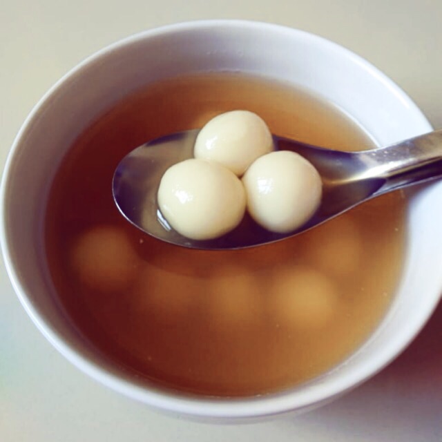

Wedang ronde polos gula kuning