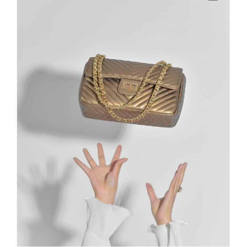 Boston Chevron Bag by Local.id