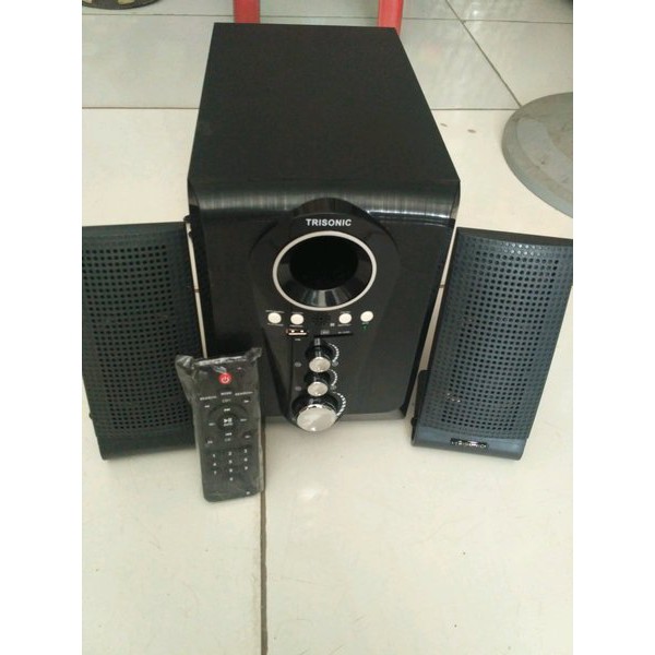 Speaker Trisonic bluetooth T188B Original (Super Bass)