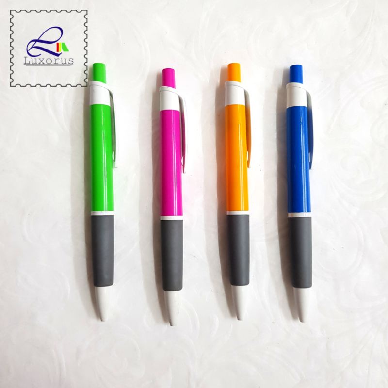 

Pulpen Polos Warna 0.7 mm