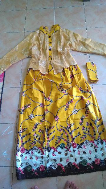 Qnunbatik Batik Keluarga/family Gamis Muslim Adelia Madura Kuning