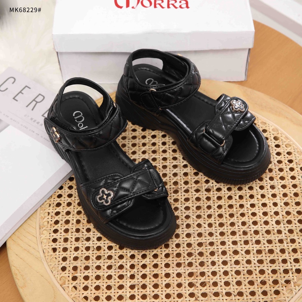 Mokka Hijack For Women With Leather Flat Sandal MK68229