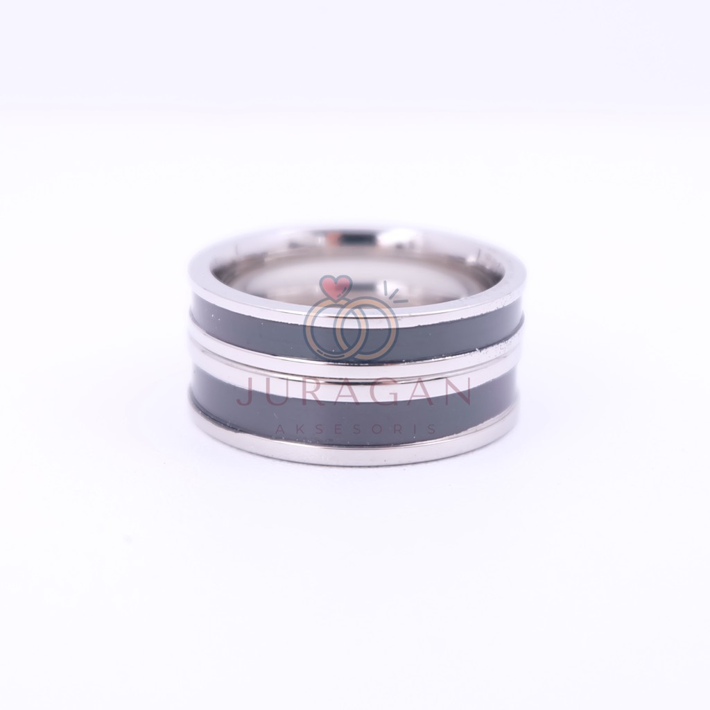 [HIGH QUALITY] Cincin Couple BUCIN R21 Titanium Ukir Nama + Box Cincin Beludru + BONUS Gelang Couple