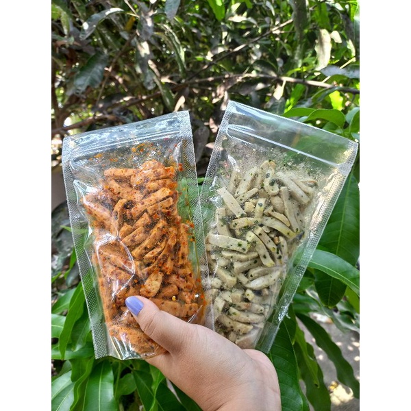 

Basreng stik pedas dan original gurih dan renyah beraroma daun jeruk