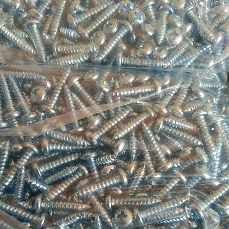 Skrup tapping #4 x 1/2&quot; isi 4000pcs skrup transistor final