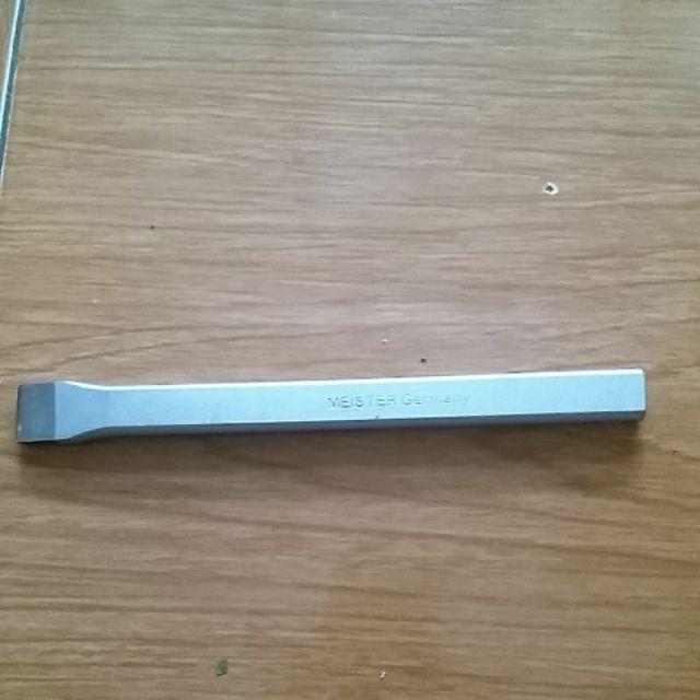 Pahat Beton Tembok 25 Cm Kualitas Jerman