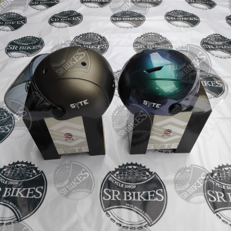 Helm Sepeda ada Kaca Face Shield. SYTE ST-F171