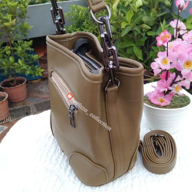 Tas wanita dua ruang mini ukuran 17x19cm