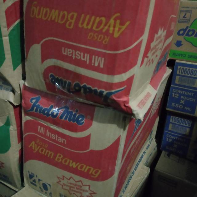 

Indomie Ayam Bawang per karton