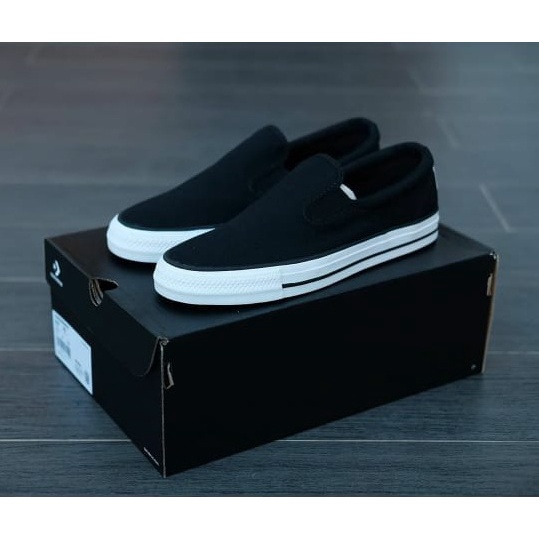 Sepatu Slip On Converse72 Pria/Wanita Hitam
