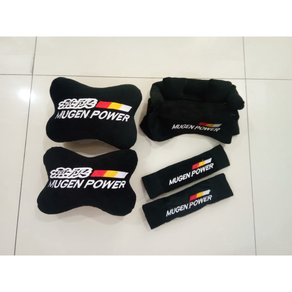 Bantal Mobil Exclusive 3 in 1 Mugen Hitam