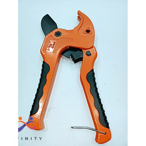 

GUNTING POTONG PIPA / GUNTING PIPA PVC HITAM CAMEL 42mm SERBAGUNA INFJ