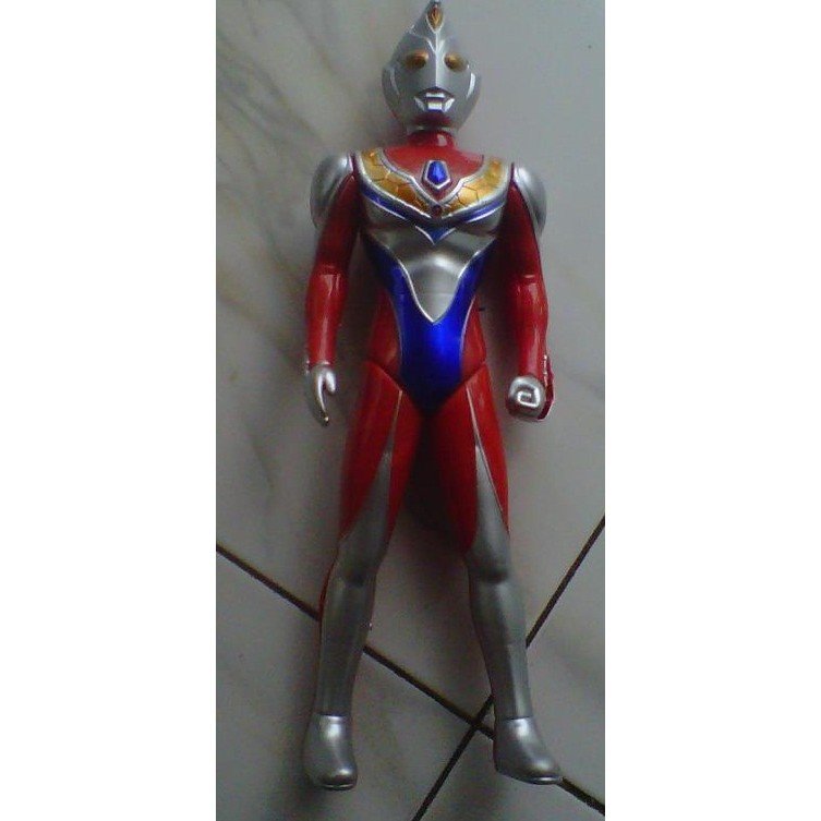 Ultraman Cosmos Berubah Super Heroes Zone