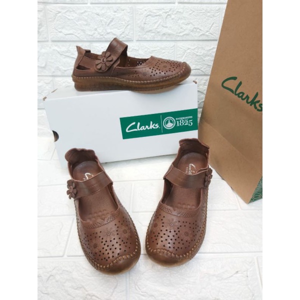 SEPATU KULIT WANITA CLARKS KD RG5688 WOMEN SHOES