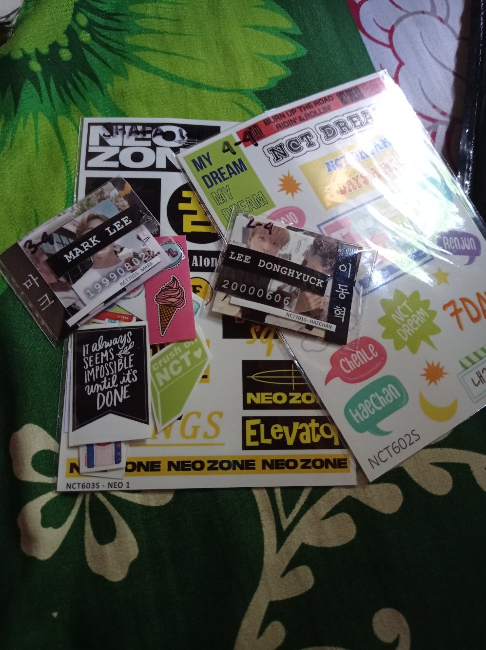 STIKER NCT 127 NEOZONE casing hp laptop buku diy sticker