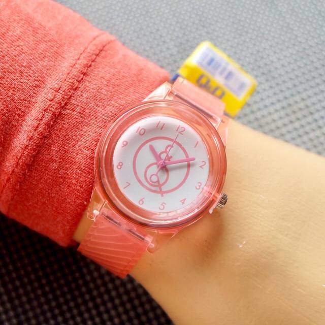 Jam tangan wanita Q&amp;Q Candy