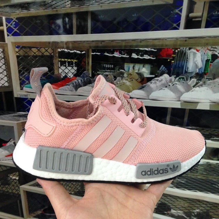 adidas nmd putih