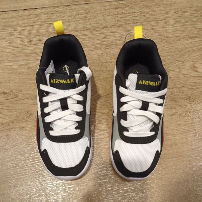 SEPATU ANAK LAKI-LAKI BY PAYLESS - CONCUR XP WHITE 191274-1