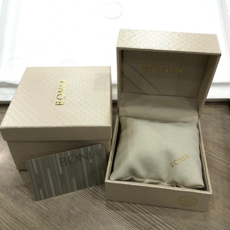 

Kotak Box Original Bonia