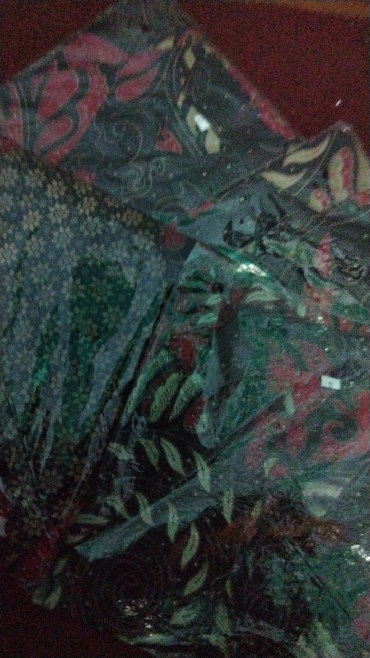 Bisa Pisah//batik Couple Keluarga - Sania Ruffle Batik Couple Garansi Termurah Shopee- Couple Jazzy