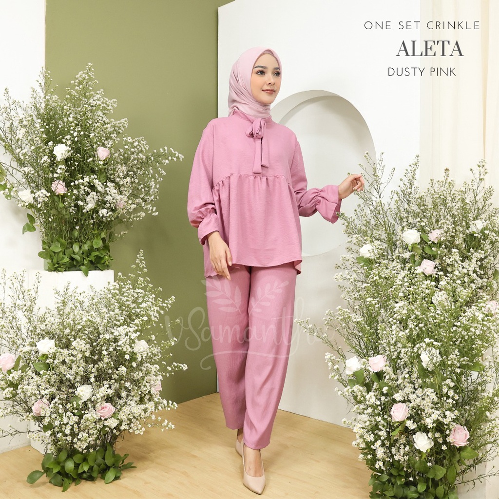 One Set Wanita Crinkle Airflow Aleta