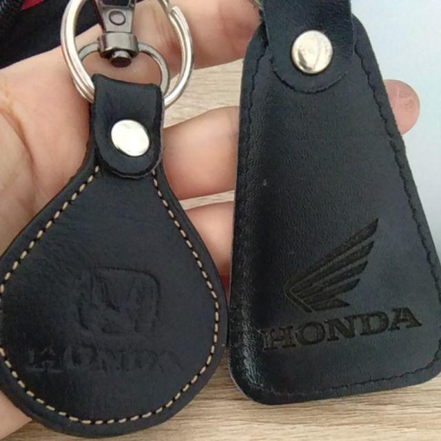 G013 Gantungan Kunci Grafir Custom Segitiga Kulit Sapi Asli 100%