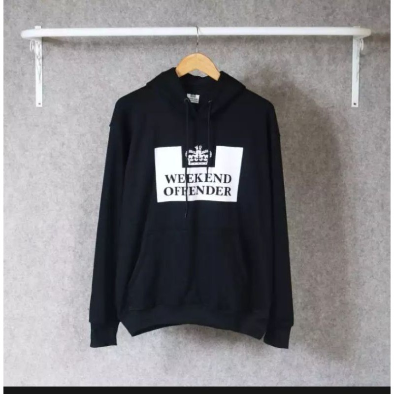 Kaos Hitam Motif weekend offender Distro Slimfit / Baju Distro Pria Keren