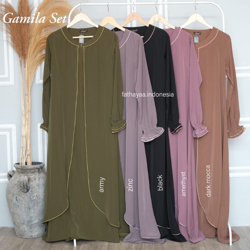 Gamila set by Fathaya