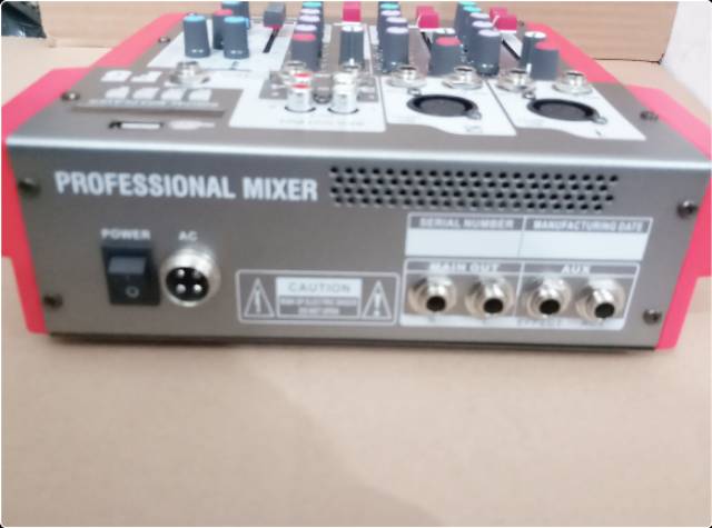 Mixer audio F5 soundqueen 4 channel usb + echo delay