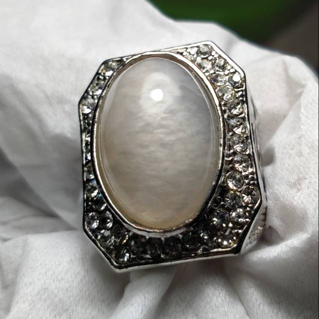 Batu akik pandan kapas