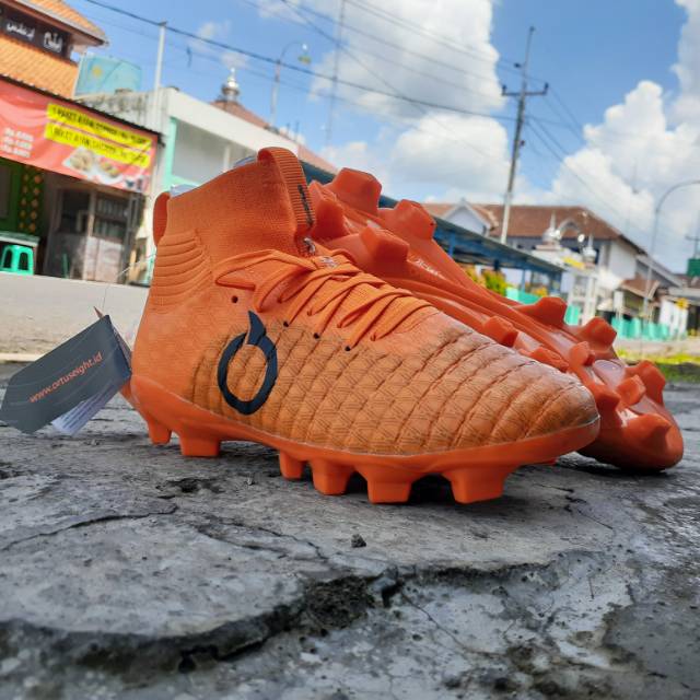Sepatu bola anak Ortuseight Catalyst Mystique Fg Jr