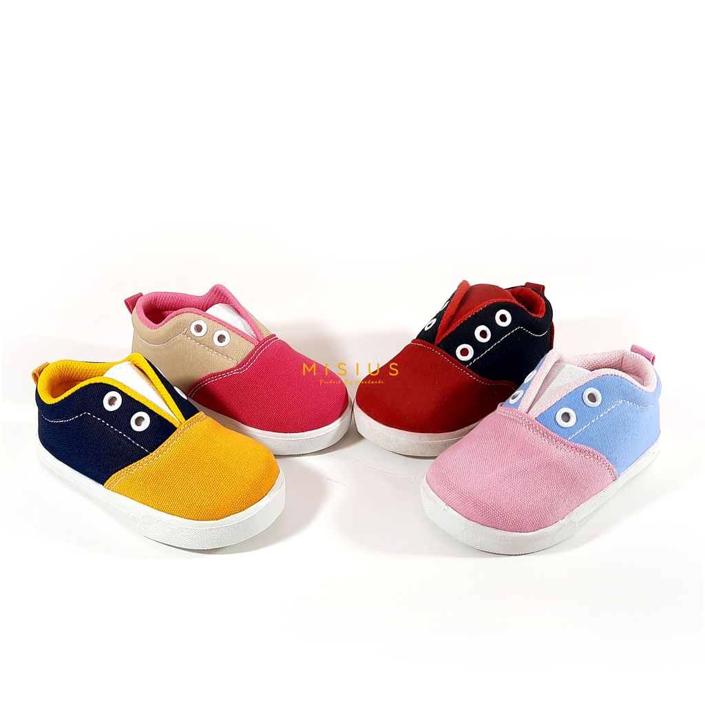 Misius sepatu anak Rio Rio sepatu slip on