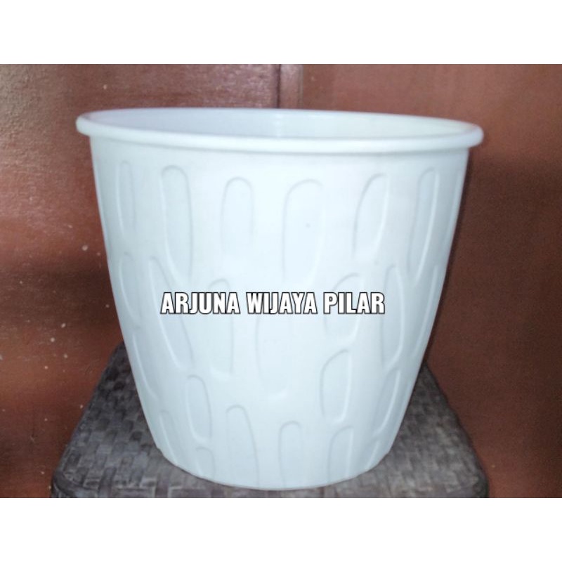 pot bunga tabitha / pot kacang 25 putih +Bubblewrap