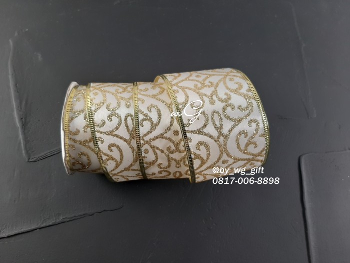 

Pita Satin - Motif Gliter; Lebar 6.3cm; Panjang 10 yard - Mix Colour
