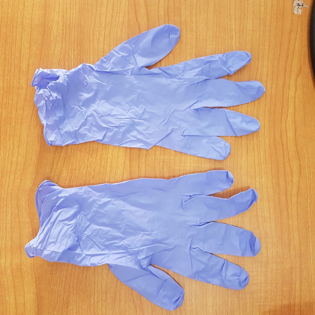 SARUNG TANGAN NITRILE .  HANDSCOON NITRIL . SARUNG TANGAN TANPA BEDAK . NON ALERGI . HAND GLOVE GLOVES