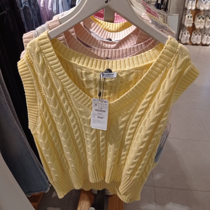 JASTIP STRADIVARIUS ORIGINAL SALE Vest Rajut Korea Wanita