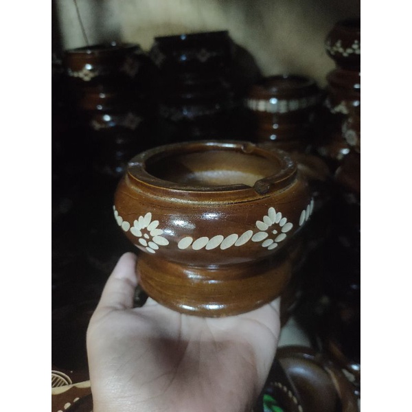 Asbak kayu jati motif Cukit