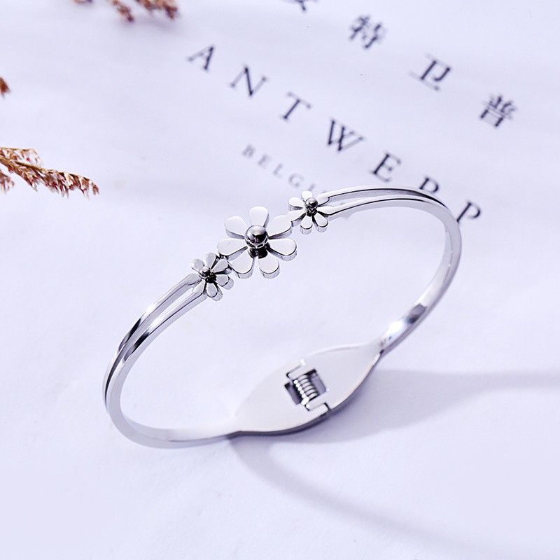 SALE Gelang Bracelet Wanita Titanium Korea Trend Masa Kini Cocok Hadiah GK114 Bunga