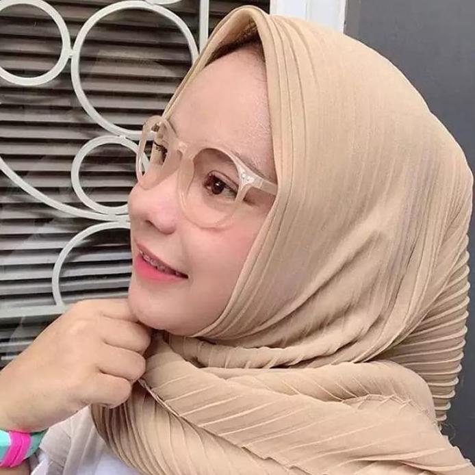 Kerudung / Hijab Segi empat pilsket polos murah