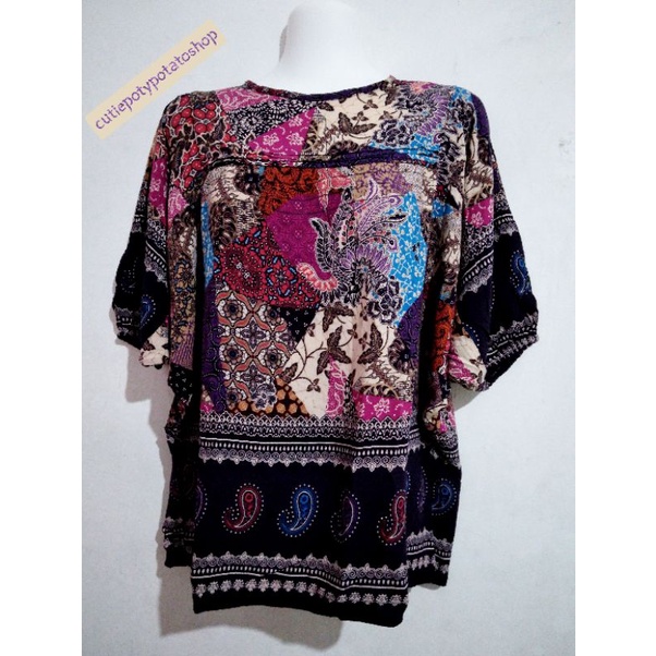Atasan Batik Wanita