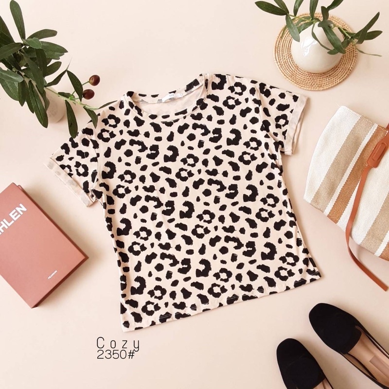 Leopard Cozy Top / Ready Kaos Wanita Cozy Bangkok