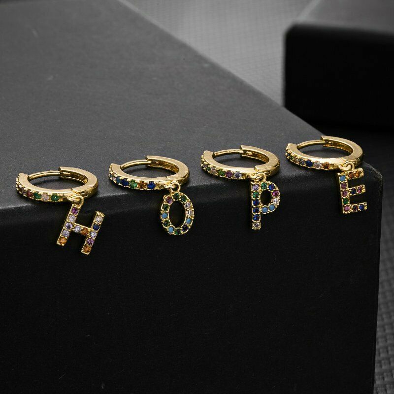1 Pc Anting Kristal Zircon 18k gold Desain 26 Huruf Warna-Warni Untuk Wanita