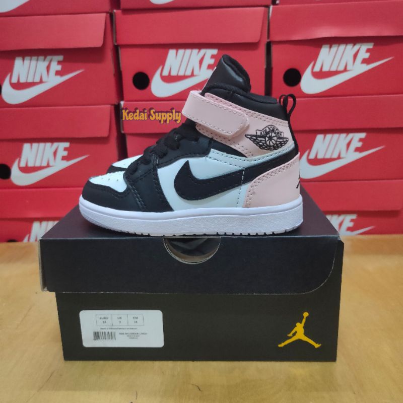 [Kedai Supply] Sepatu Anak Nike Air Jordan 1 Retro Black Peach White For Kids Women BNIB
