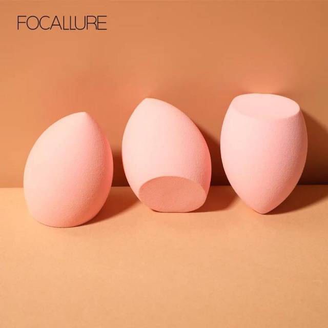 (READY SIAP KIRIM DARI SOLO) FOCALLURE SPONGE LATEX