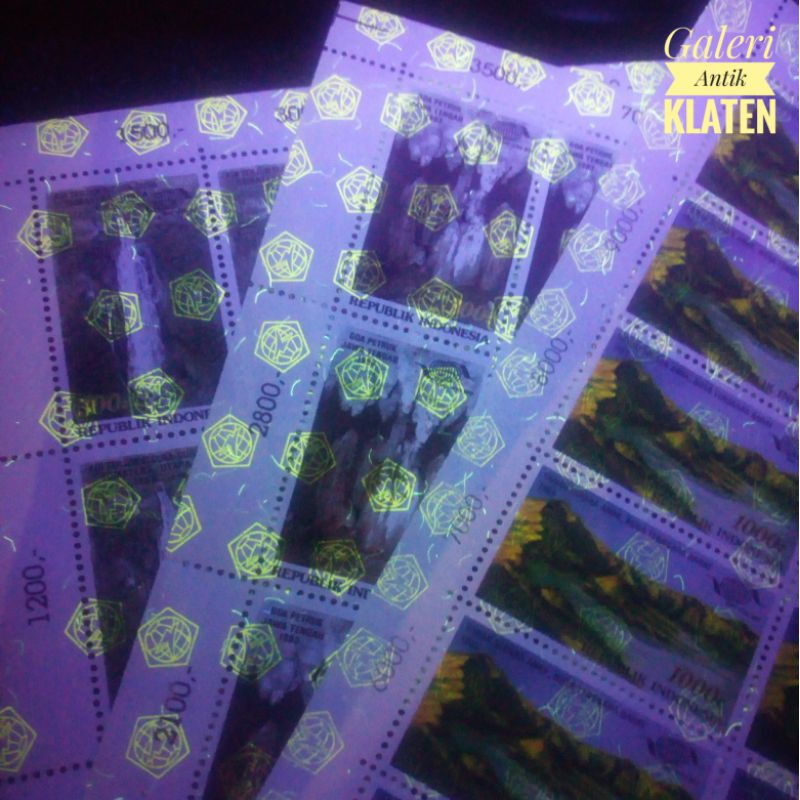 

Terlaris ✨ - Set 3v Pecahan Lengkap Perangko seri Sidang Umum Pariwisata Sedunia ke X 1993 di Bali Paket Prangko3.1.23