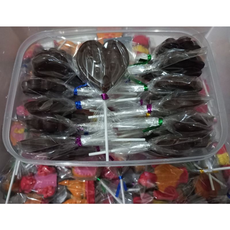 

coklat karakter polos