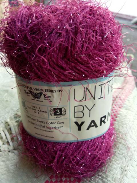 Benang fancy / fancy yarn bahan polyester @50gr