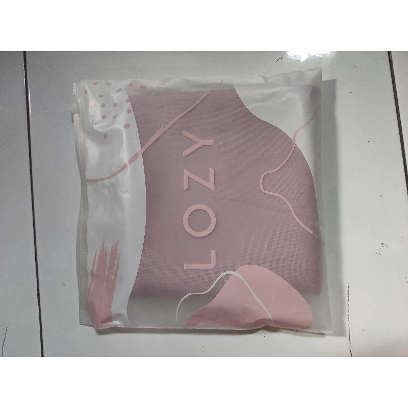 Lozy Hijab Segi empat Ayana Soft Purple